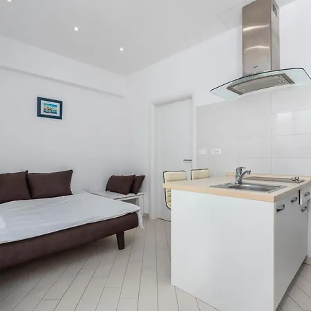 Classy In With Shared Pool Pensjonat
